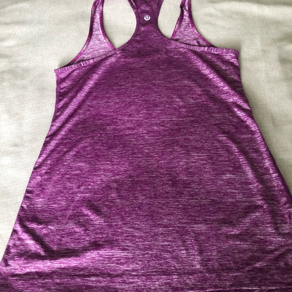 lululemon athletica Tops - Like new lululemon tank top